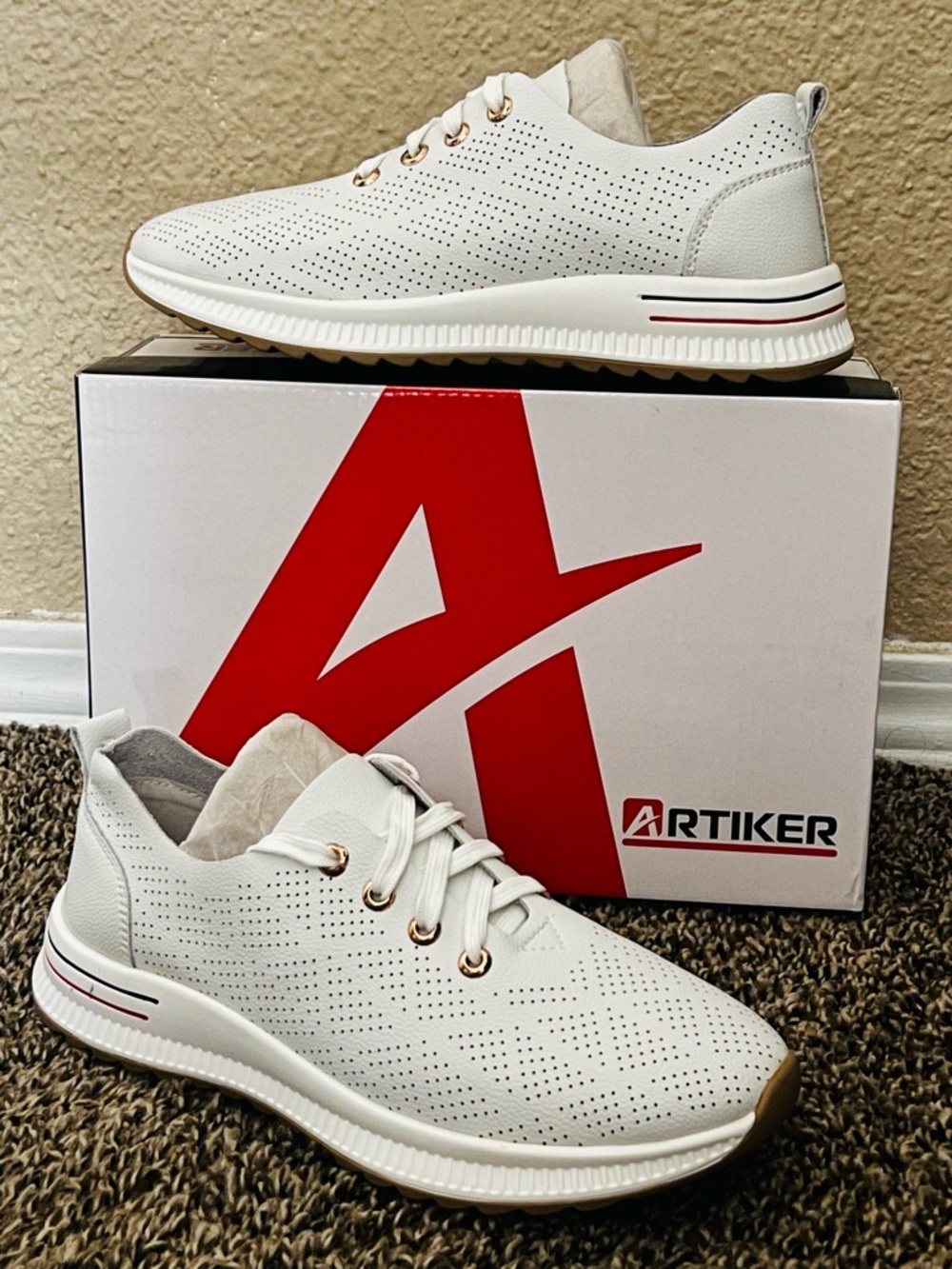 Artiker Women's White Leather Shoes Size- 9.0-9.5
